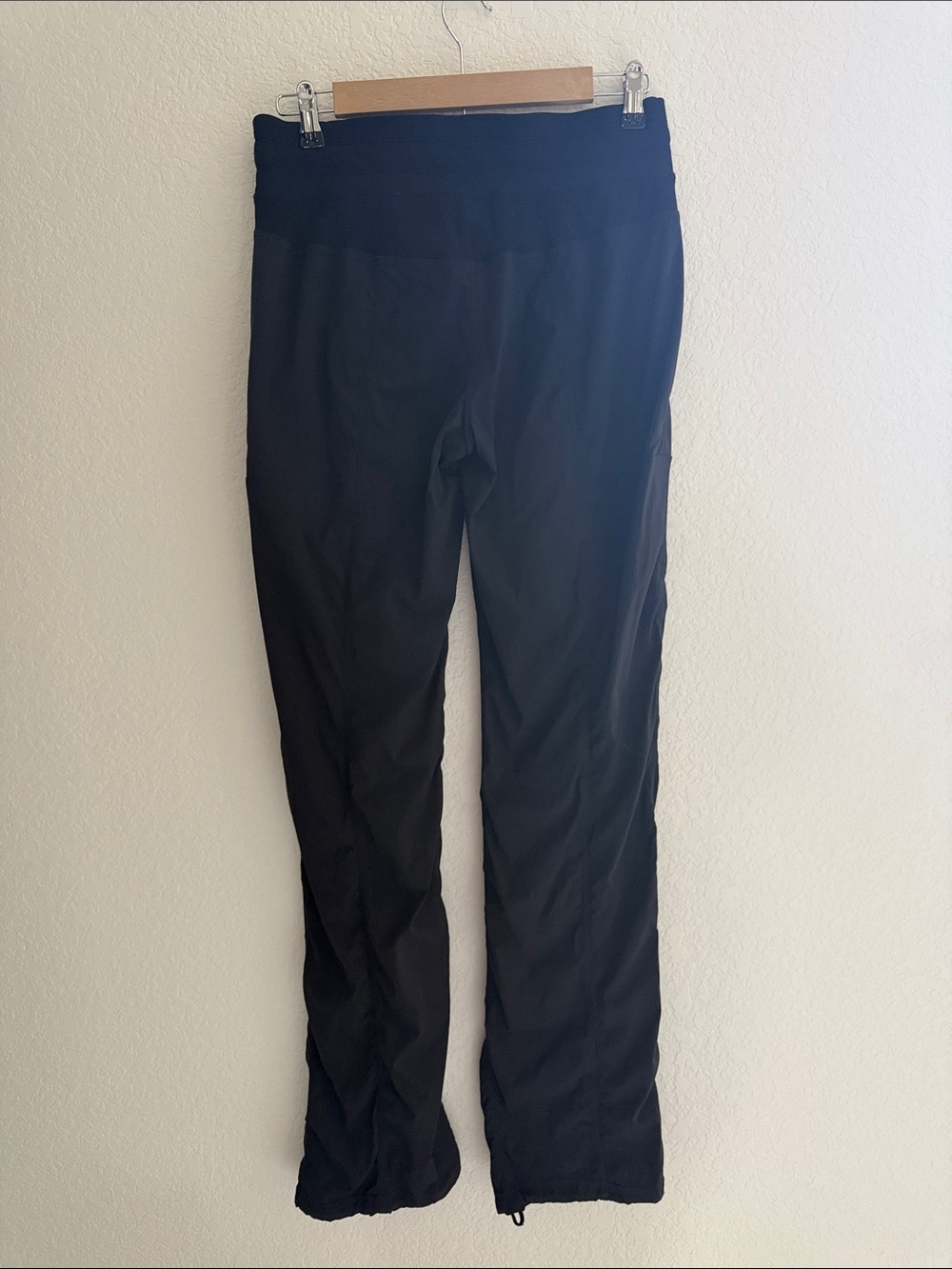 Lululemon Black Studio Pants Size 8 Tall - Picture 7 of 10